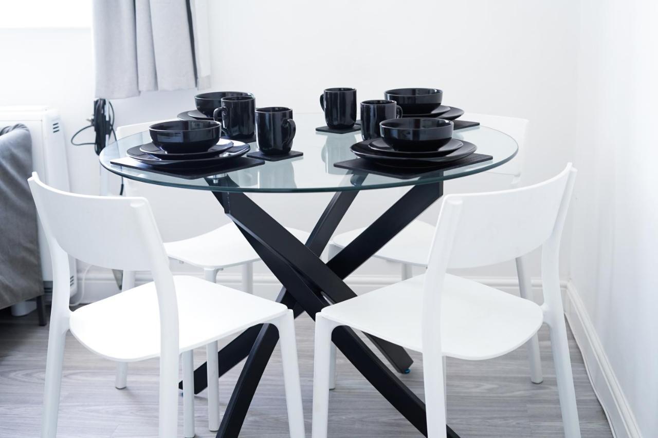 Brighton City Centre 2Br Apartment - Perfect For Contractors, Families & Groups - Free Parking & Walk To Beach Екстериор снимка