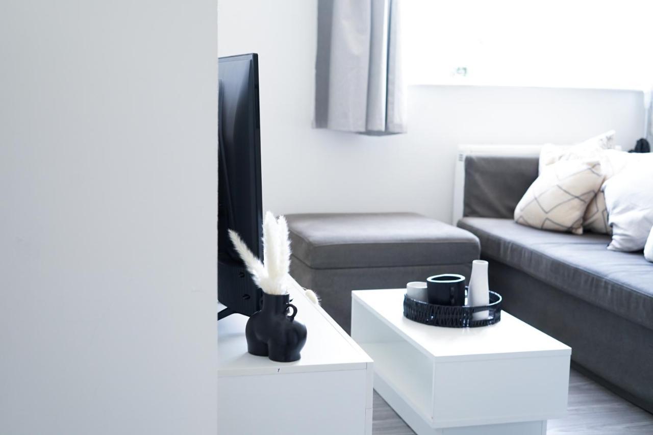 Brighton City Centre 2Br Apartment - Perfect For Contractors, Families & Groups - Free Parking & Walk To Beach Екстериор снимка